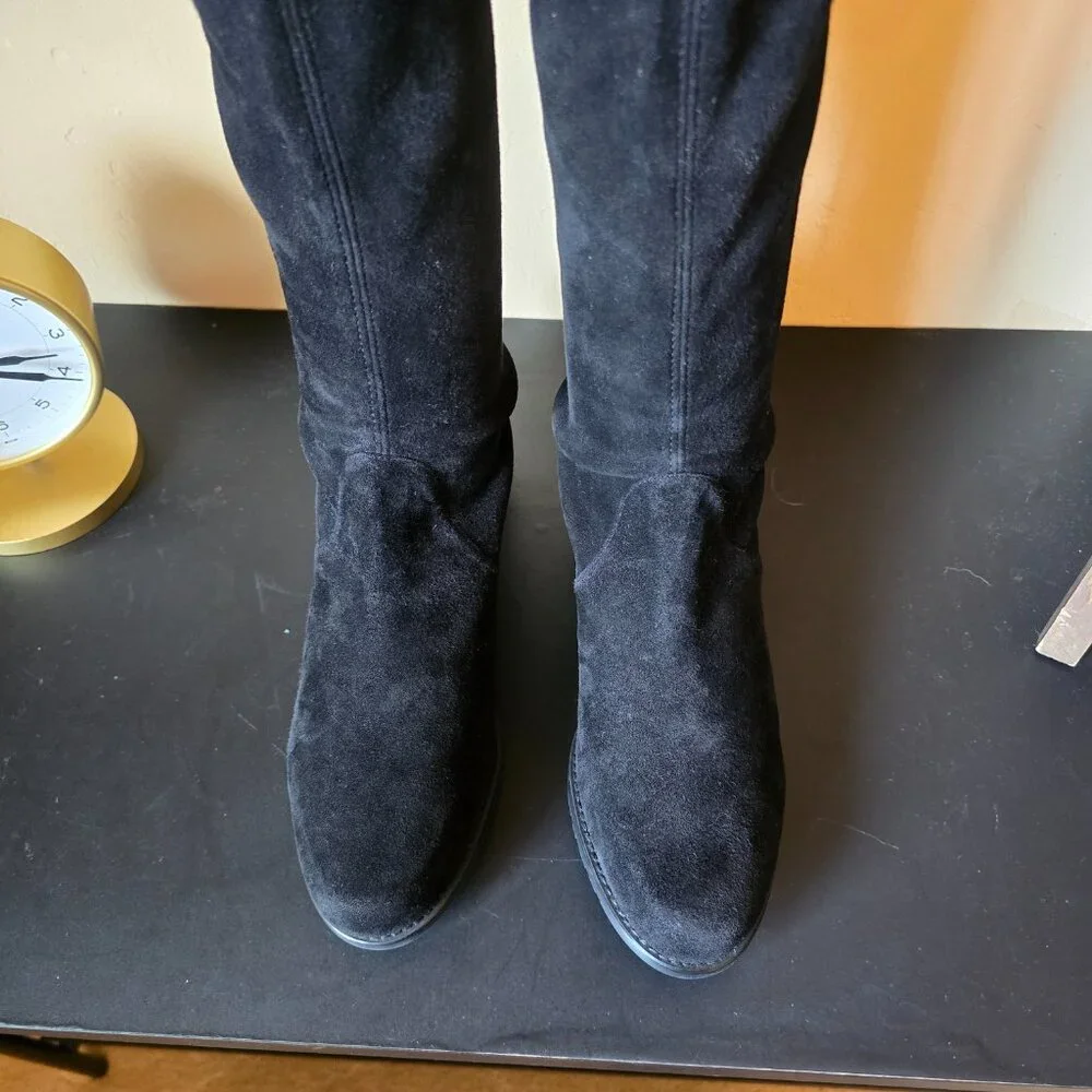 LNWOT  -  STUART WIETZMAN Over the Knee Suede Boots sz 8